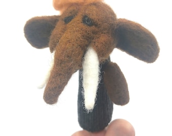 Finger wool puppet Mammoth.