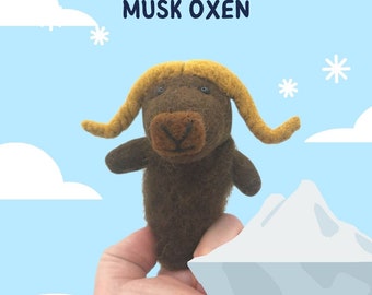 Finger wool puppet Muskox