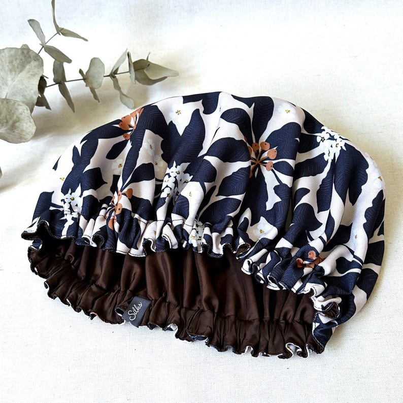 Luxury Shower Cap Flower Print, Lemon Print, Palm Tree, Hair Treatment, Soft Comfortable Outer & Waterproof Inner Bathroom Gift Floral Meadow - Grey