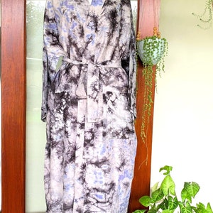 Silk Kimono Robe, Dressing Robe, Women's Lounge Wear, Kimono Jacket, Duster Robe, Silk Bridal Robe, Silk Wear, Gift for Her, Christmas Gift Charcoal/Bluish Grey