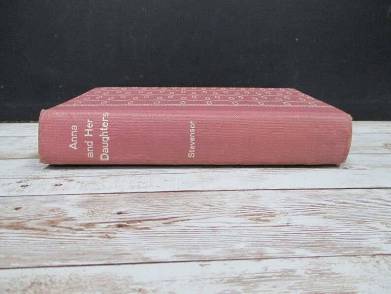 Anna and Her Daughters by D.E. Stevenson, Secondmousefinds Etsy