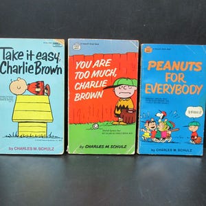 Peanuts Books - Set of 3 - Vintage Paperback - by Charles M Schulz - SecondMouseFinds