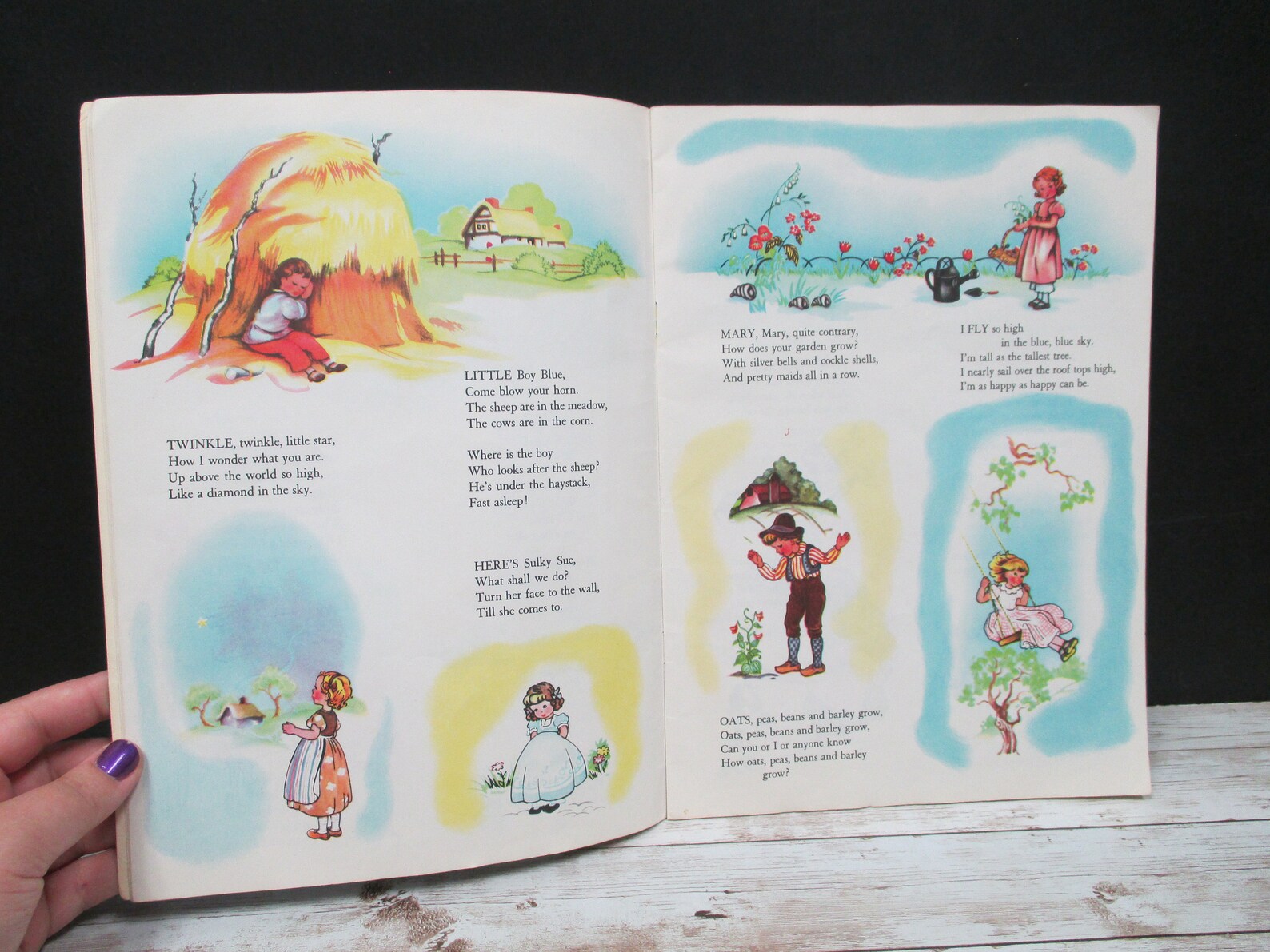 Old Fashioned Nursery Rhymes to Sing or Say, Samuel Lowe Company