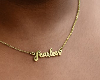 Collier FEARLESS avec inscription en or, valeur personnelle délicate