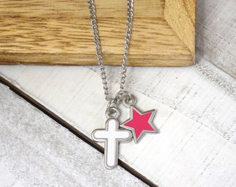 Collier croix blanche et étoile rose pour enfants - Il compte les étoiles et les appelle par leur nom - collier de croix religieuse délicate