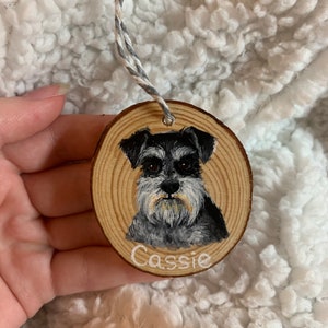 Personalised dog portrait keepsake wooden hand painted keyring ornament image 7