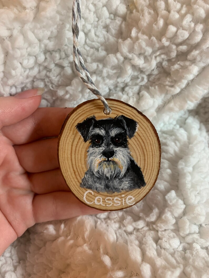 Personalised dog portrait keepsake wooden hand painted keyring ornament image 7