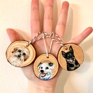 Personalised dog portrait keepsake wooden hand painted keyring ornament image 2