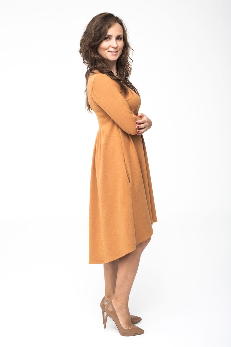 Casual elegant dresses with extended back for mother and daughter Karamel