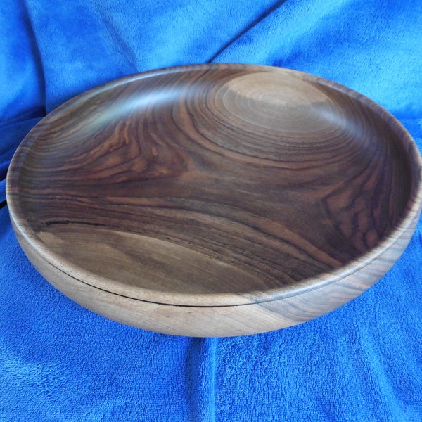 Walnut bowl in unadulterated pure heartwood, classic simple form 14 inches x 3 freeshipping