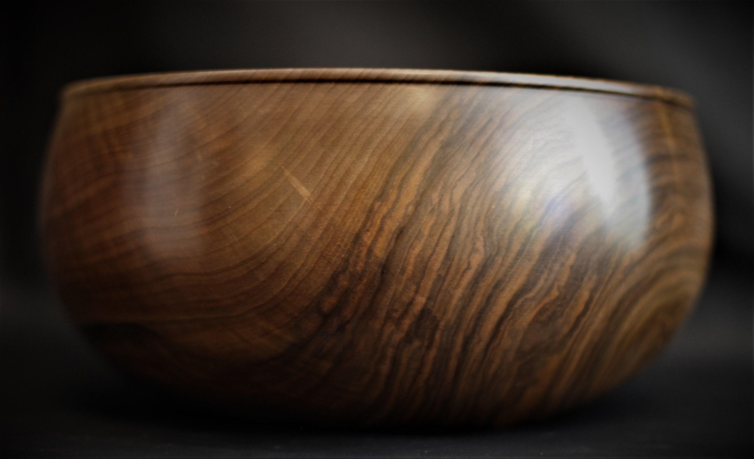 【NEIGHBORHOOD × STRIKING VIKING 陶器製バンク Handmade Walnut Viking Bowl – Pyrography Detail, Dublin Find - Etsy