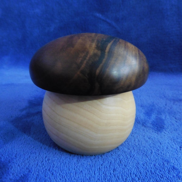 Mushroom Box- Boletus edulis style, Lid in Walnut heartwood. Base in ash wood, Craft Box, Keepsake etc Hand turned
