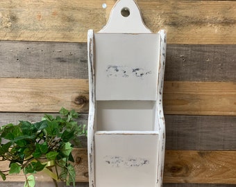Rustic Off White Wooden Mail/Letter Holder