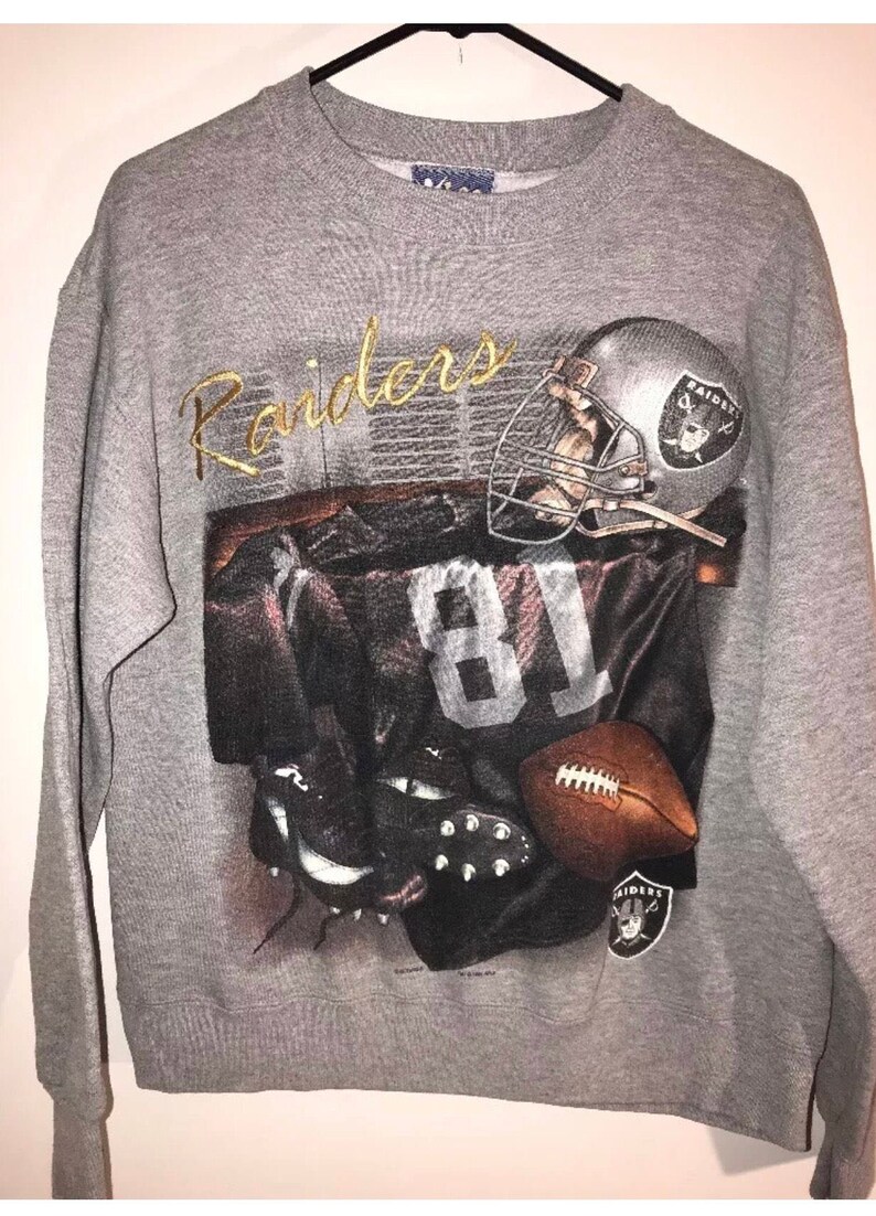 Lee Mens Raiders 1995 Crewneck Sweater Gray Medium