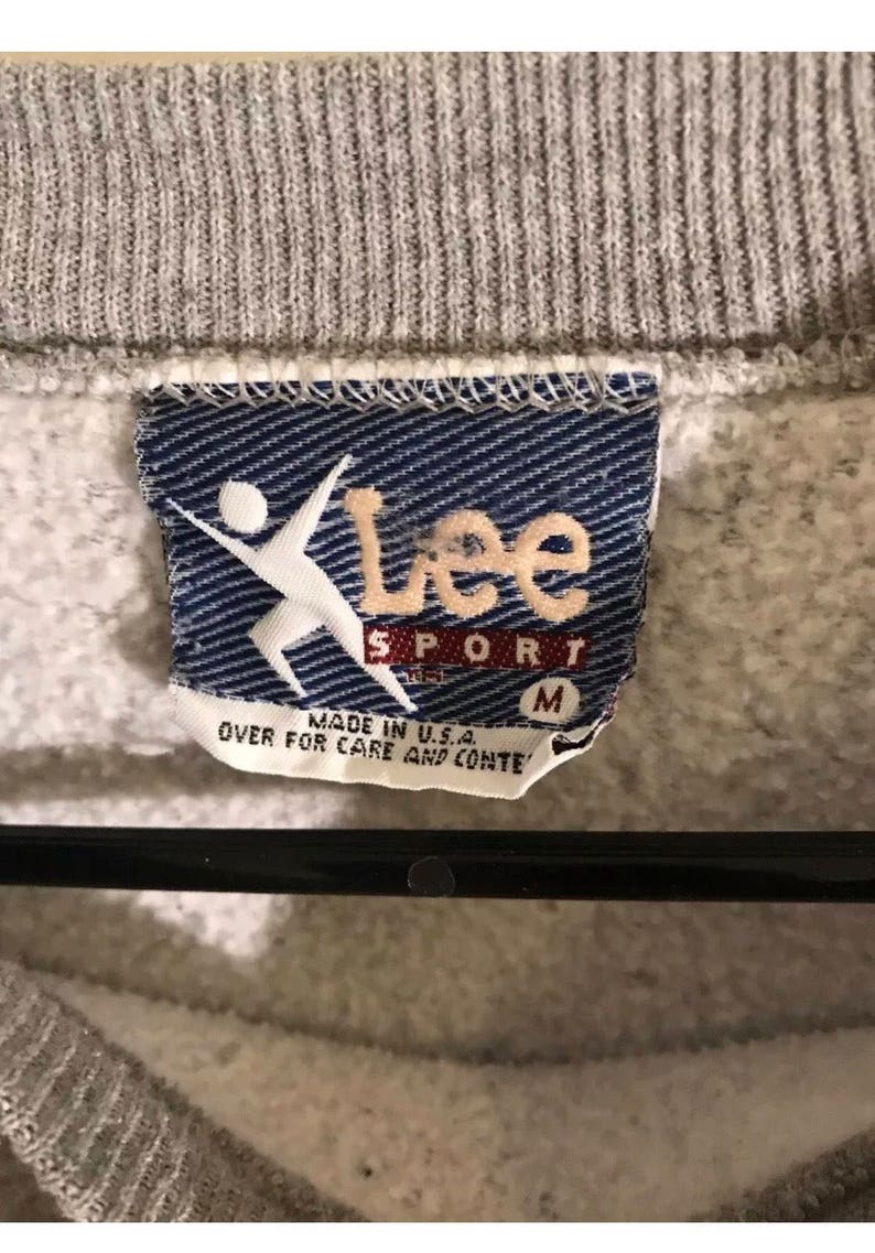 Lee Mens Raiders 1995 Crewneck Sweater Gray Medium