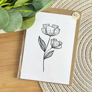Hübsche einfache Blumenkarte - gedruckte Grußkarte - 13 x 18 cm gefaltete Karte mit Umschlag
