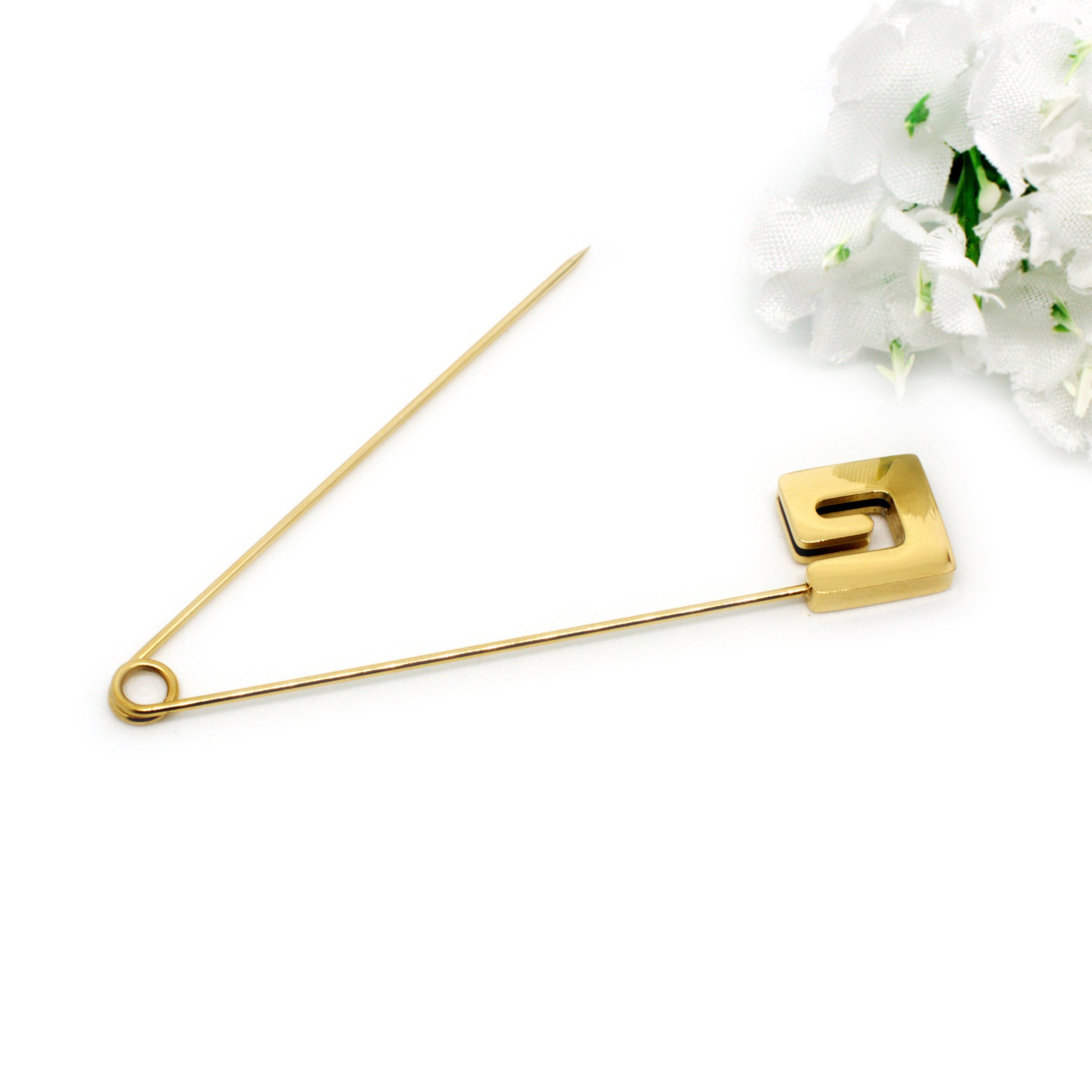 Brooch pin for infinity dress hot sale