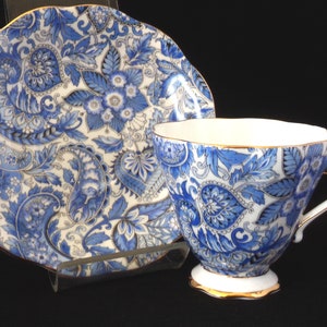 Vintage Teacup w/Saucer, Vintage Royal Standard Blue Paisley Tea Cup w/ Saucer, English Teacup, Floral Teacup, Friendship Tea, Cottage Chic