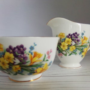 Queen Anne Spring Song Sugar Bowl and Creamer, Vintage Bone China, Shore & Coggins Bone China, Cottage Chic, Farmhouse Décor, Tea Time Gifts