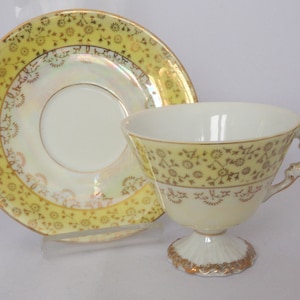 Lusterware Teacup with Saucer Yellow/White Floral/leaves Pattern, Japanese Lusterware, Made in Japan, Vintage Lusterware Teacup W/Saucer