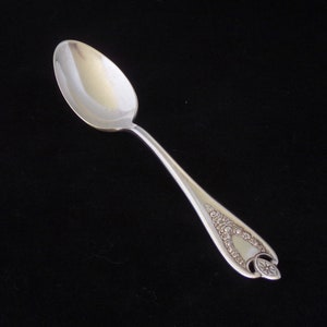 Rogers Bros. Old Colony Teaspoon