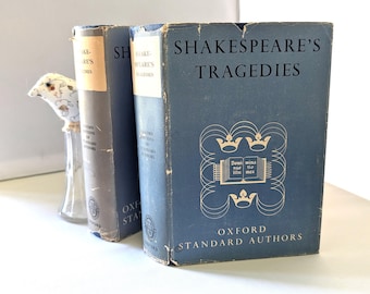 Vintage Shakespeare Books, Comedies & Tragedies, 1956 Oxford Edition