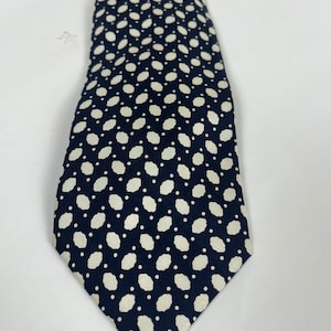 Vtg BROOKS BROTHERS MAKERS Blue & White Silk Tie