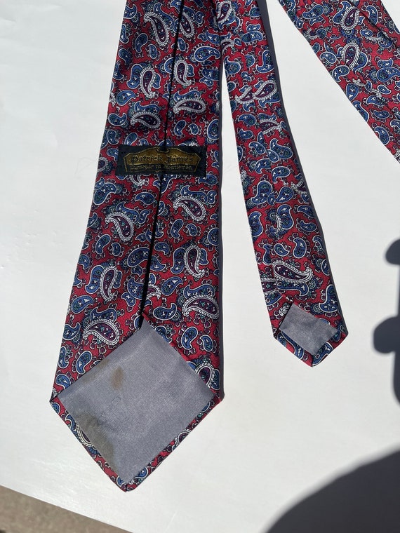 Vtg Red Paisley Tie by PATRICK JAMES - Gem