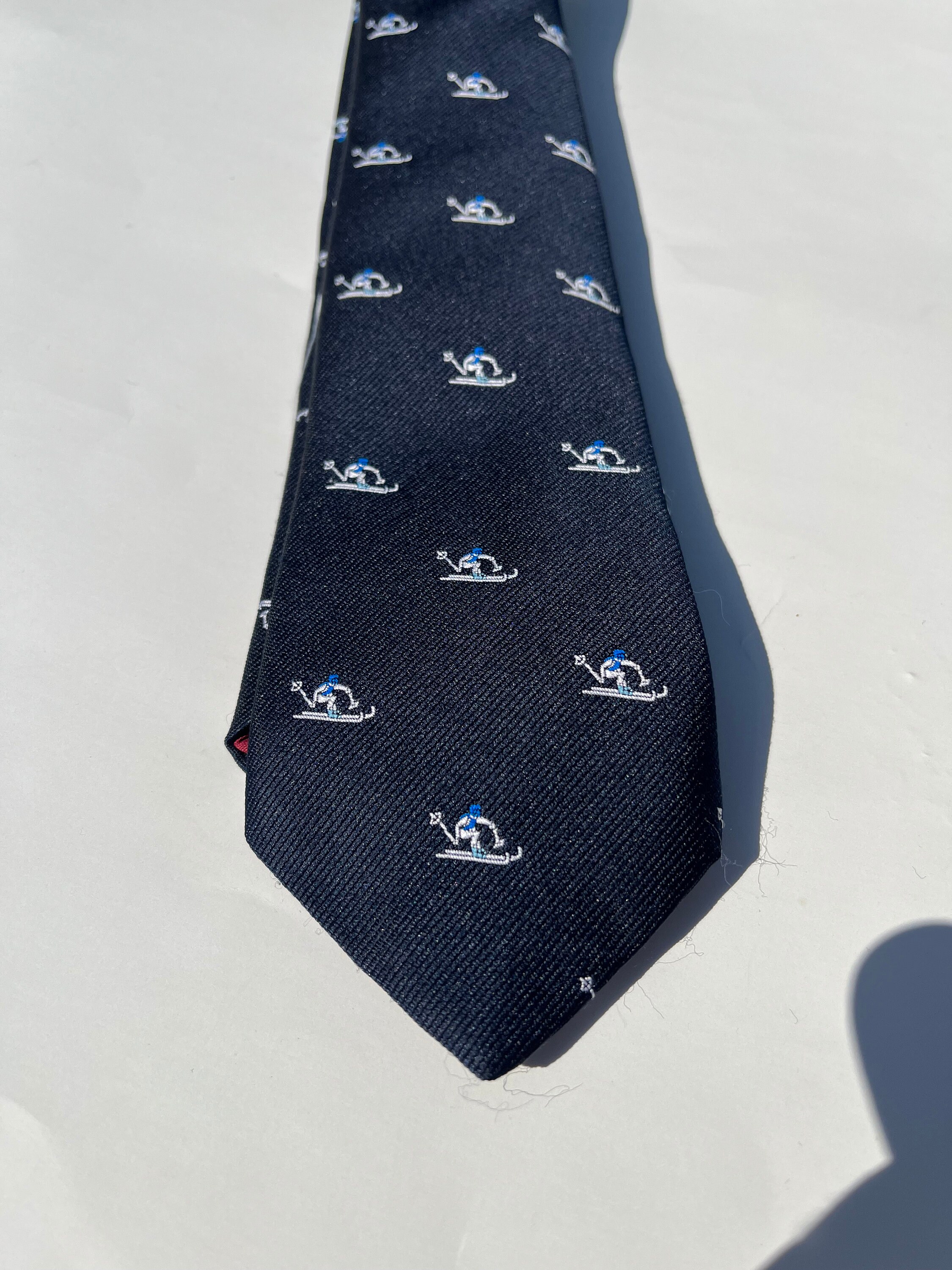 Chipp Tie - Etsy