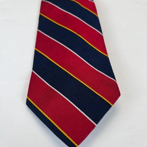 Vtg BROOKS BROTHERS MAKERS Red & Blue Striped Repp Tie