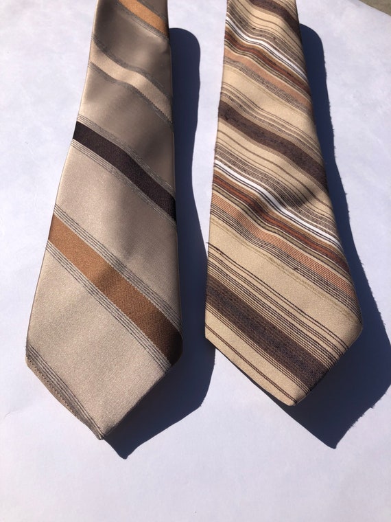 Vtg 70s Beige Striped Neckties