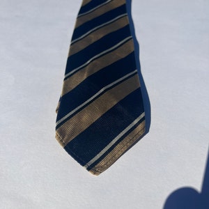 Vtg 60s Blue and Gold Unlined Handrolled Silk Striped Repp Tie