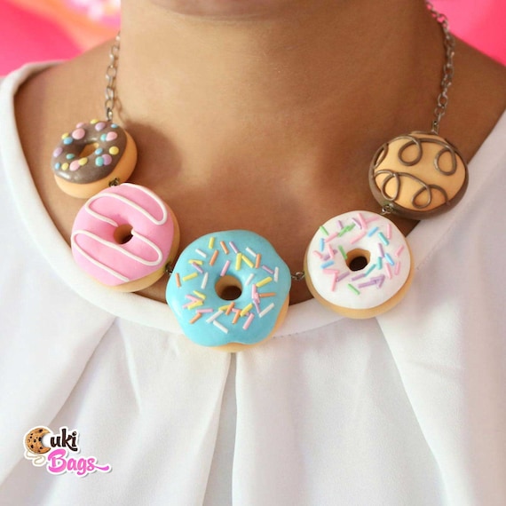 Donut necklace