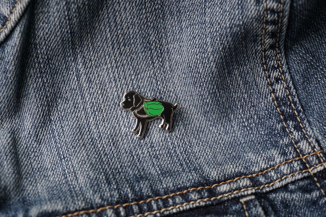 Labrador Retriever Pin | Labrador Gifts | Enamel Pin | Lapel Pin ...