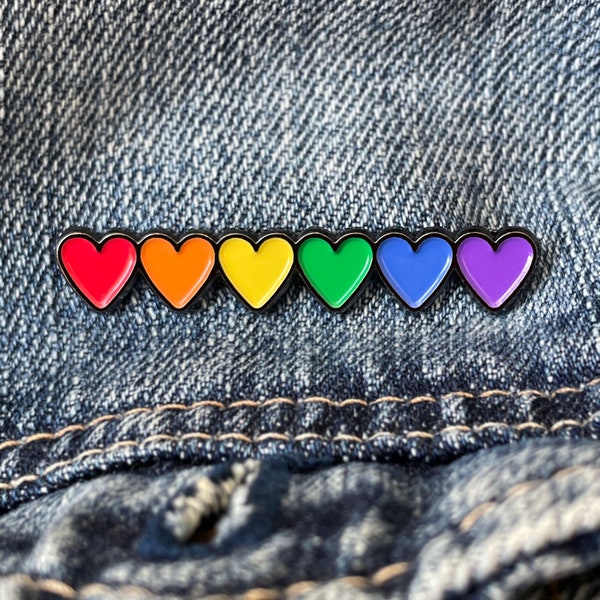Rainbow Hearts LGBTQ Pride Ally / Spilla in smalto morbido / Spilla da bavero