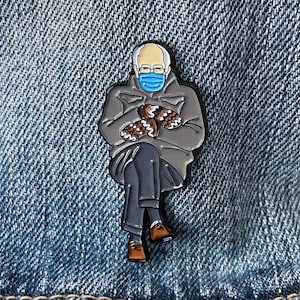 Bernie Sanders Mittens Meme Pin | Presidential Inauguration 2021 | Sitting on Chair | Politics | Soft Enamel | Lapel Pin