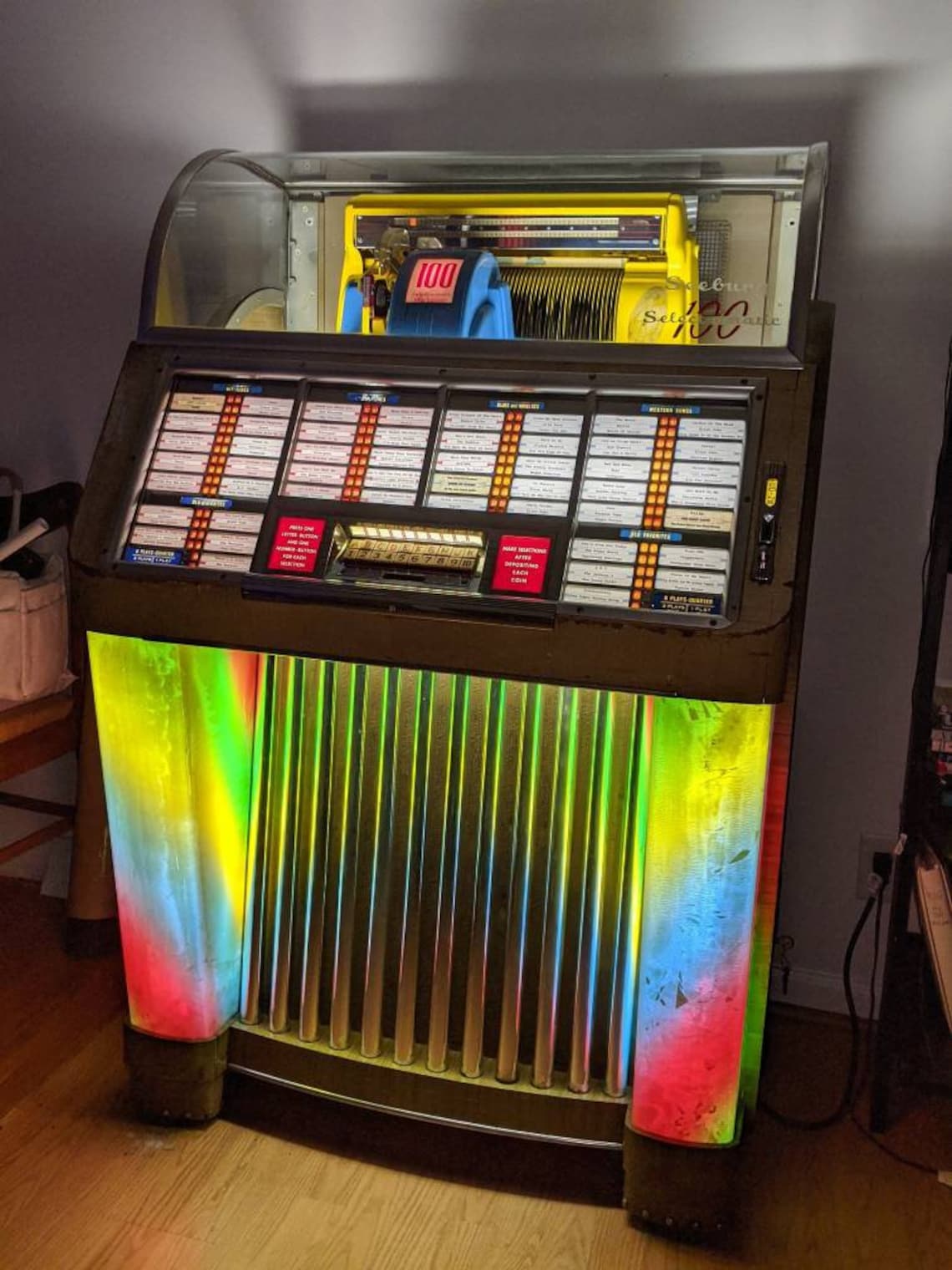 1952 Seeburg M100C Restored Jukebox Plays 45 rpm records | Etsy