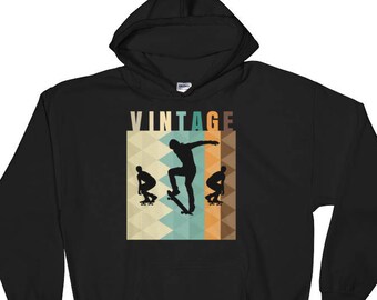 Retro Style Skateboard Shirt | Retro Vintage Design Skaters, Skateboarder Gift Hooded Sweatshirt