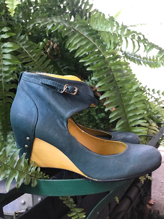 Retro wedge clearance