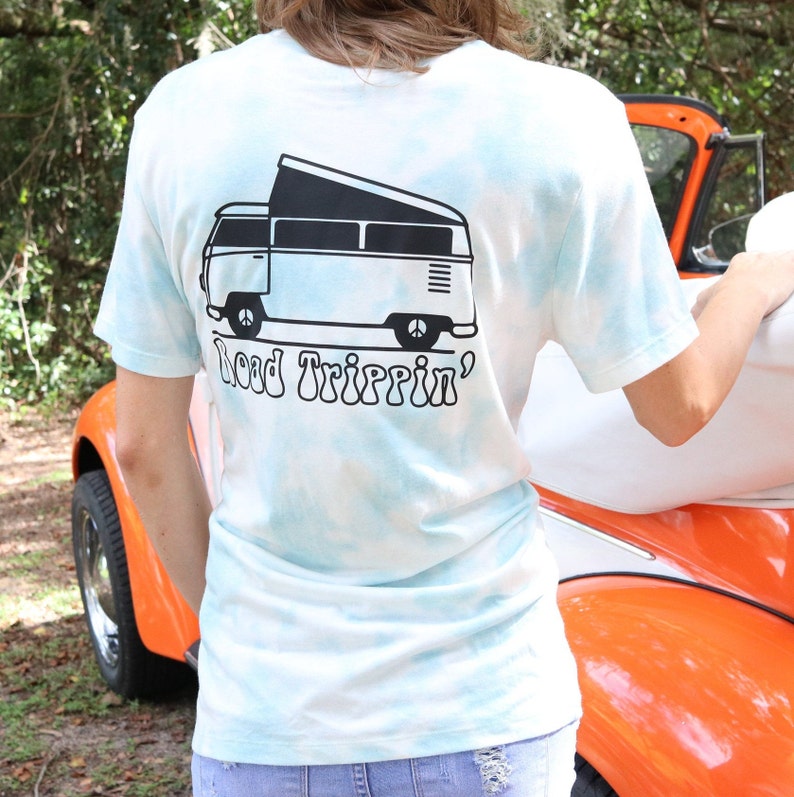 Road Trippin/' VW Bus Tye Dye Tee Volkswagen Tshirt Unisex Tee