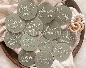 Acrylic Baby Milestones Disc,Baby Monthly Milestone Cards,Baby Monthly Photo Prop,Newborn Birth Announcement,Baby Monthly Milestone Markers