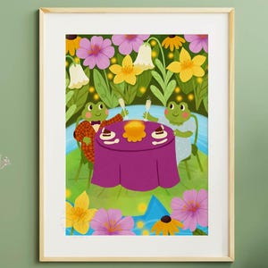 Stampa artistica con cena a tema rana stravagante: dipinto di una ninfea colorata, decorazione per cameretta con foresta incantata, illustrazione di animali da favola