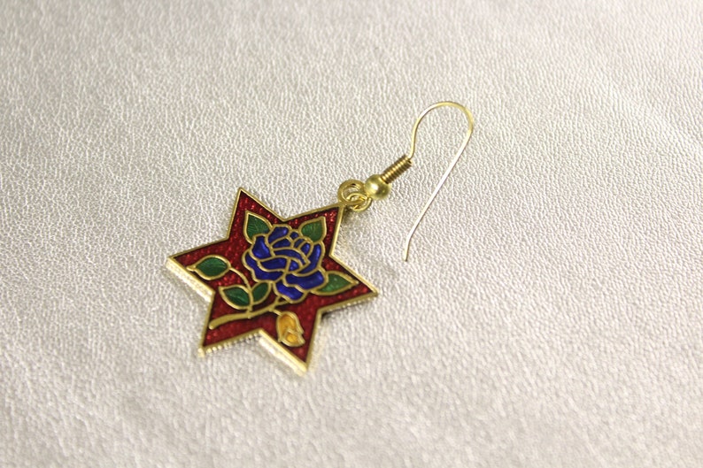 Star with flower vintage single earring made in the 1980s jl-143