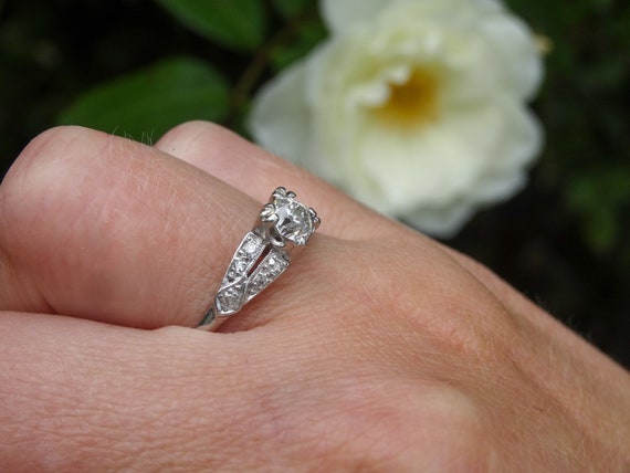 Exquisite Art Deco Platinum Diamond Engagement Ri… - image 7