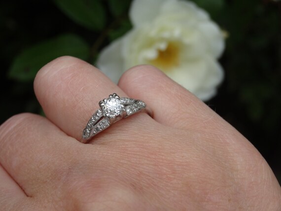 Exquisite Art Deco Platinum Diamond Engagement Ri… - image 8