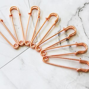 Spencer 20PCS Large Safety Pins, 3 Inch Heavy Duty Safety Pins Assorted, Big  Safety Pins for Clothes, Metal Spring Lock Pins for Blanket Crafts Skirts  Kilts Brooch Making, Bronze 
