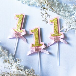 Winter ONEderland Cupcake Toppers/Winter Wonderland Cupcake Toppers/ONE Cupcake Toppers/1st Birthday Cupcake Topper/Winter Onederland Décor