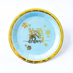 Winter ONEderland Plates/Winter ONEderland Cookies Bar/Snowflakes Plates/Winter Wonderland Plates/Winter Onederland Party Supplies