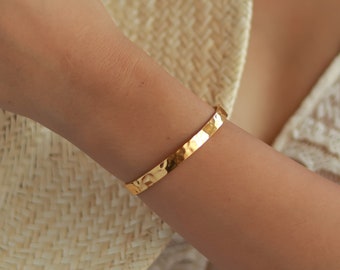 Gold Bangle Bracelet| Gold Hammered Bangle Bracelet| Gold Cuff Bracelet | Adjustable Bangle Bracelet| Minimalist Bangles| Gift for her