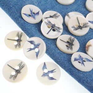 10 Pieces 11.5mm Dragonfly / Swallow Natural Shell Button Luxury Shirt Button Sewing Accessories